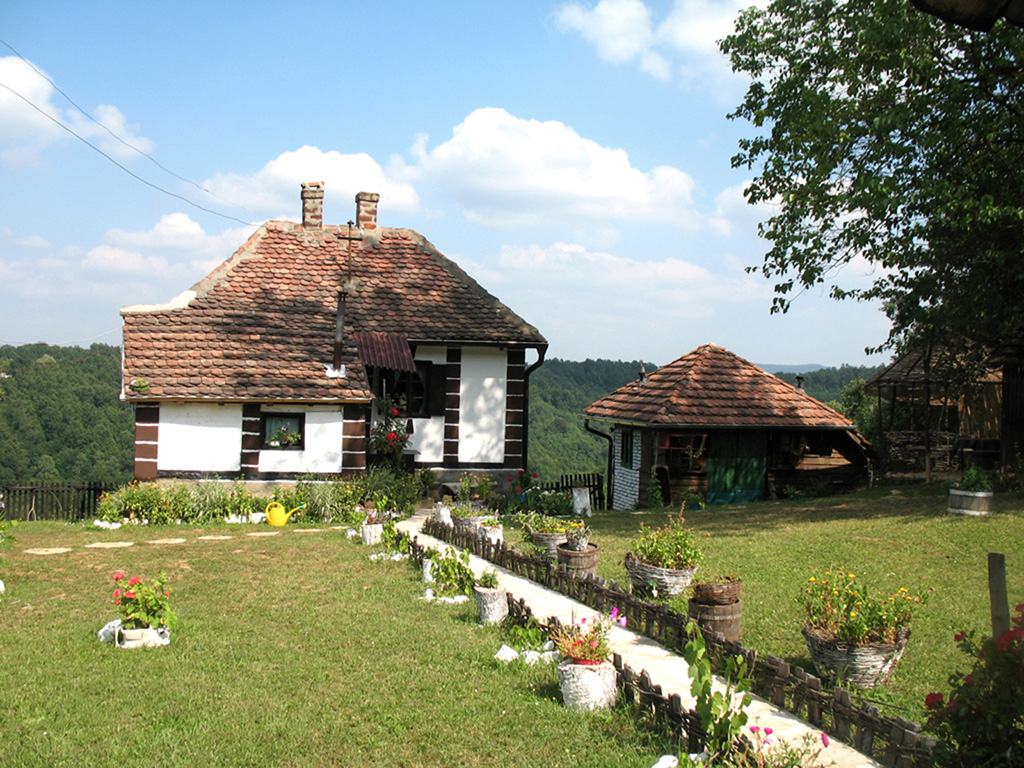 Planinski konak Milica u Trsicu
